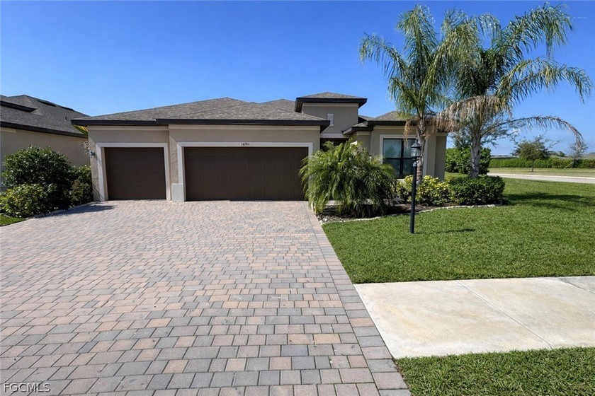 Welcome to your dream home in the highly desirable community of - Beach Home for sale in Fort Myers, Florida on Beachhouse.com
