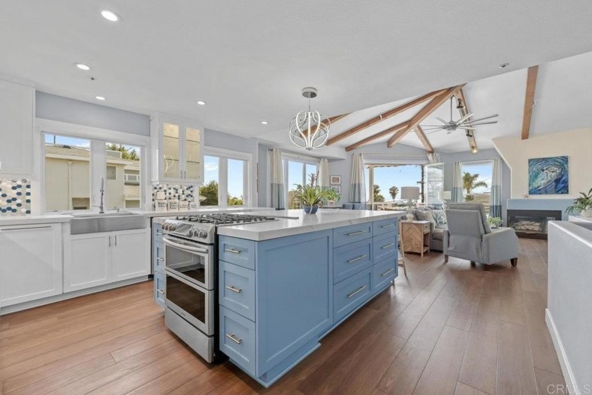 Welcome to coastal luxury in the heart of Cardiff! This stunning - Beach Home for sale in Cardiff by The Sea, California on Beachhouse.com