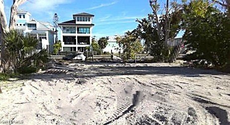 Excellent Commercial and Multi-family opportunity! See - Beach Lot for sale in Fort Myers Beach, Florida on Beachhouse.com