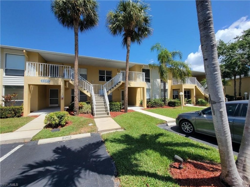 COMPLETELY REMODELED !! THIS 2 BEDROOMS/2 BATH SECOND FLOOR UNIT - Beach Home for sale in Naples, Florida on Beachhouse.com