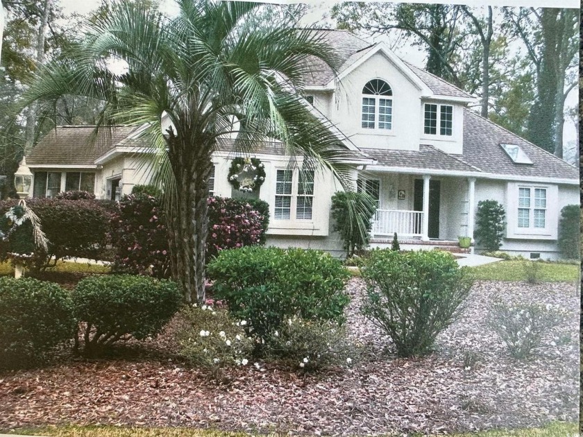 4BR 2.5 BATH WELL MAINTAINED HOME IN AND OUT...LOT SIZE IS .67 - Beach Home for sale in Pawleys Island, South Carolina on Beachhouse.com