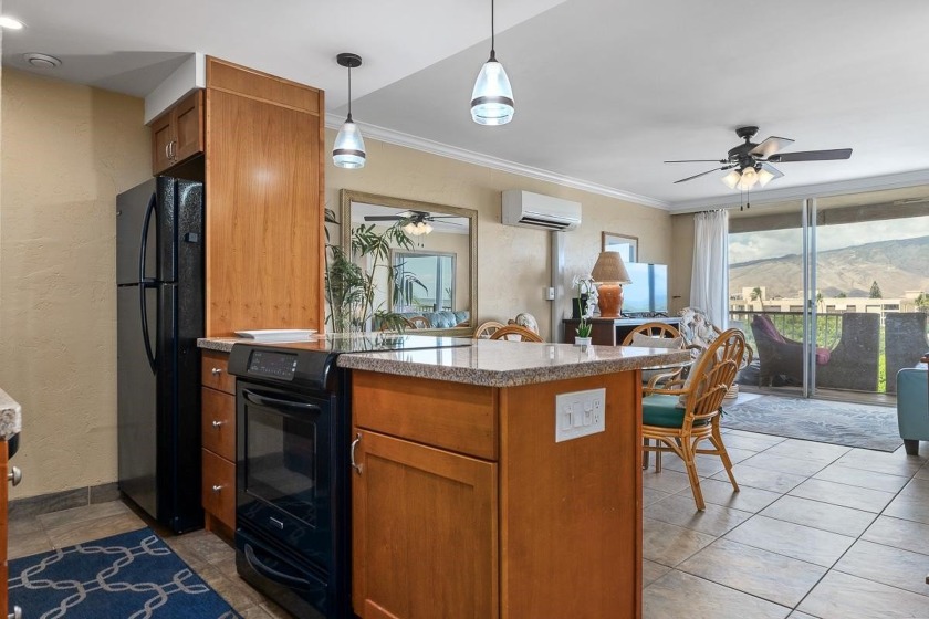 Situated in a prime oceanfront location, this 2-bedroom, 2-bath - Beach Condo for sale in Kihei, Hawaii on Beachhouse.com