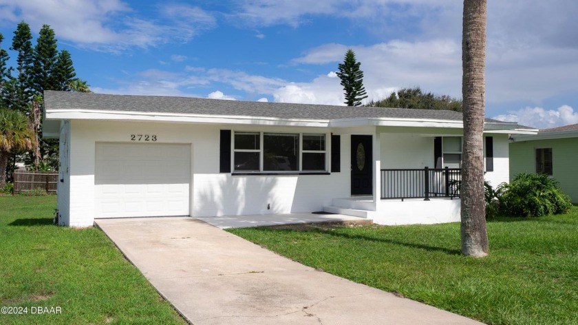 Explore this beachside home in Daytona Beach, just a short trip - Beach Home for sale in Daytona Beach, Florida on Beachhouse.com