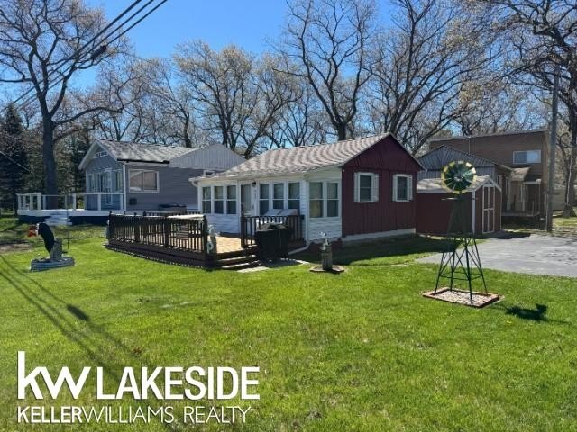 LAKE VIEW / LAKE ACCESS: Is the setting for this wonderful 2 - Beach Home for sale in Caseville, Michigan on Beachhouse.com