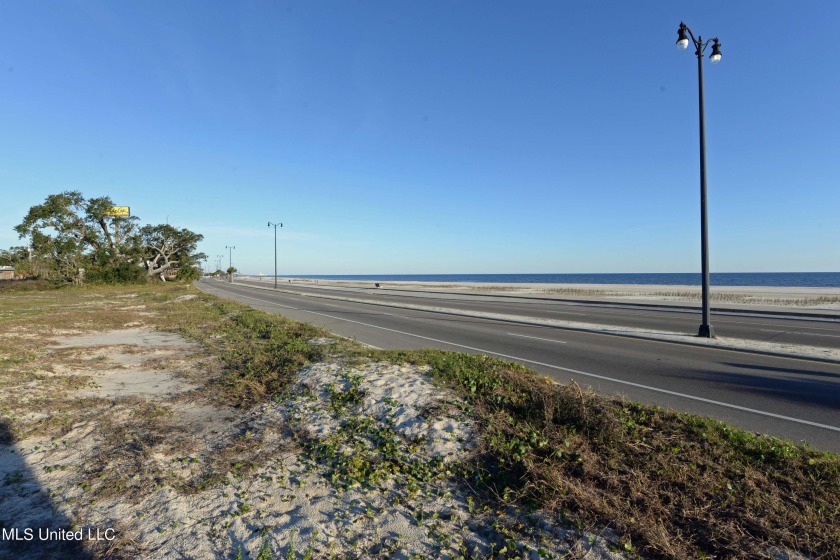 Prime location on the beach in Gulfport. 1.8 acres with 248' of - Beach Lot for sale in Gulfport, Mississippi on Beachhouse.com