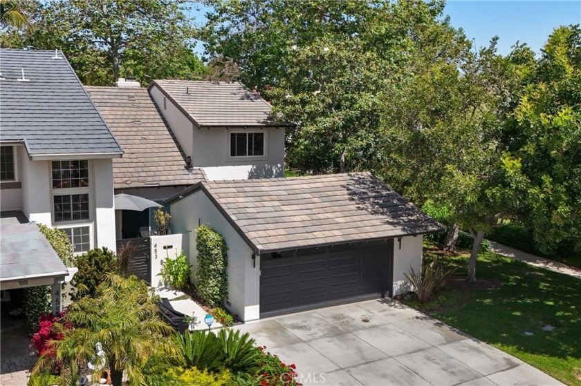 Situated on a premium oversized corner parcel in the desirable - Beach Townhome/Townhouse for sale in Newport Beach, California on Beachhouse.com