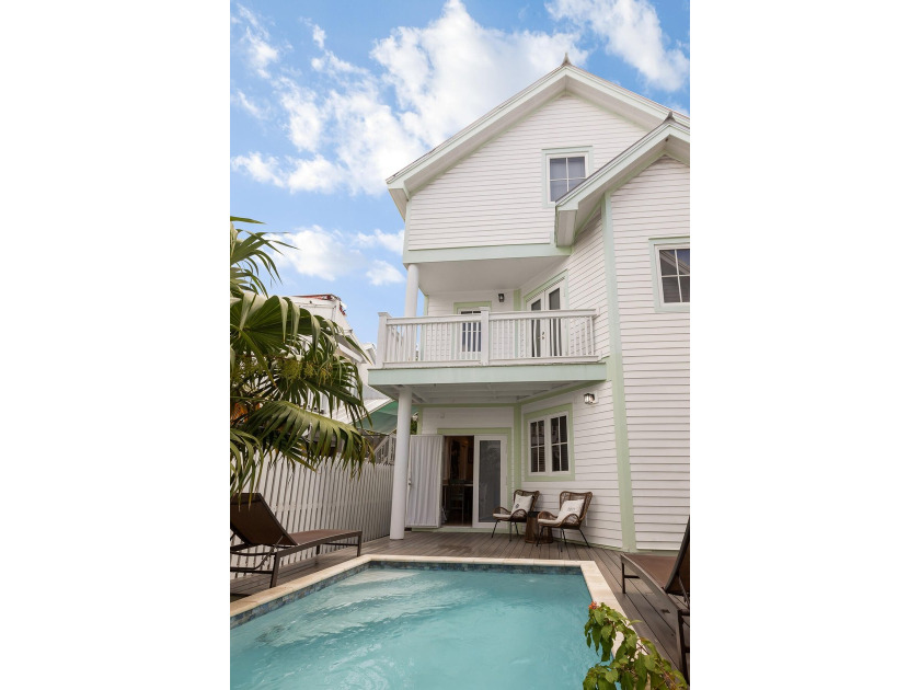 Excellent opportunity whether looking for a private residence or - Beach Condo for sale in Key West, Florida on Beachhouse.com
