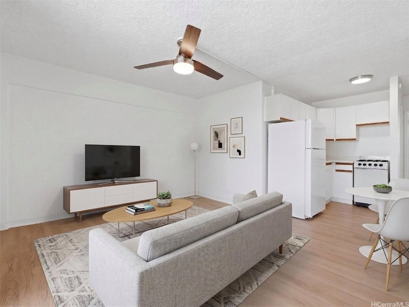 Ideally located in Honolulu, this beautifully updated unit - Beach Condo for sale in Honolulu, Hawaii on Beachhouse.com