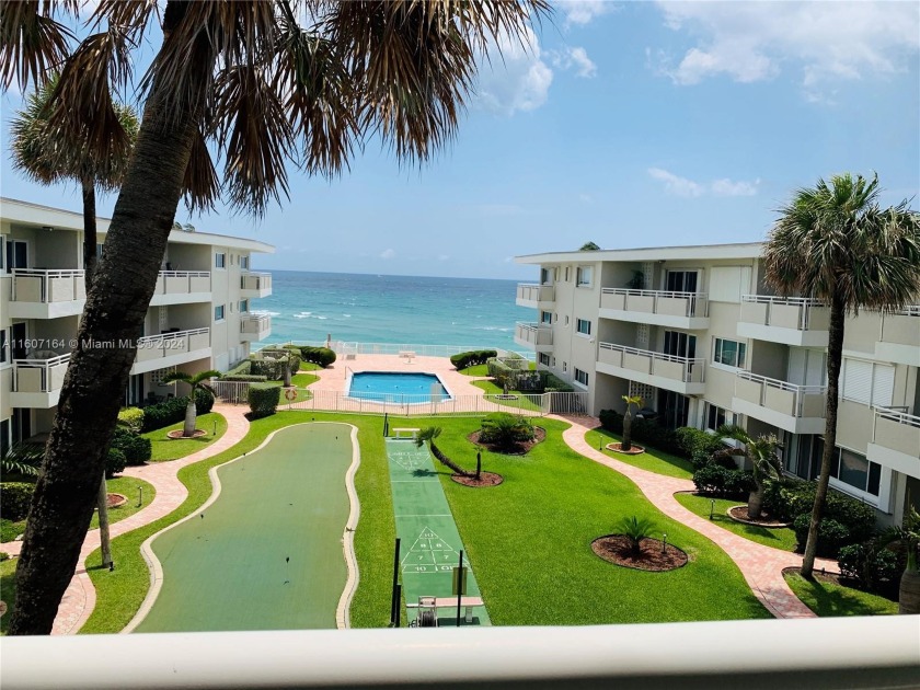 MOST SPECTACULAR DIRECT OCEAN VIEW!! Enjoy the large balcony and - Beach Condo for sale in Hillsboro Beach, Florida on Beachhouse.com