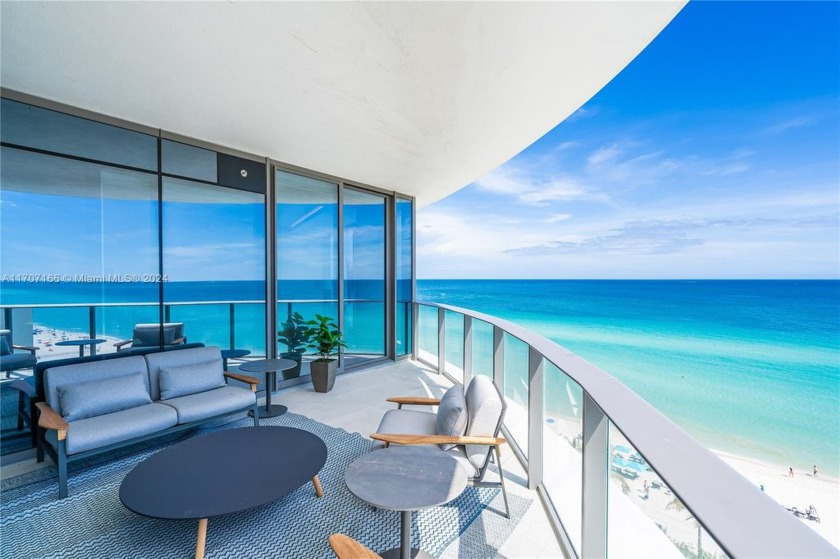 AMAZING oceanfront 4 beds + den / 5.5 baths unit at The Ritz - Beach Condo for sale in Sunny Isles Beach, Florida on Beachhouse.com