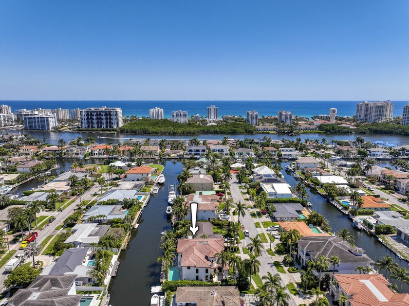Luxury Waterfront Living in Boca Harbour! Welcome to an - Beach Home for sale in Boca Raton, Florida on Beachhouse.com