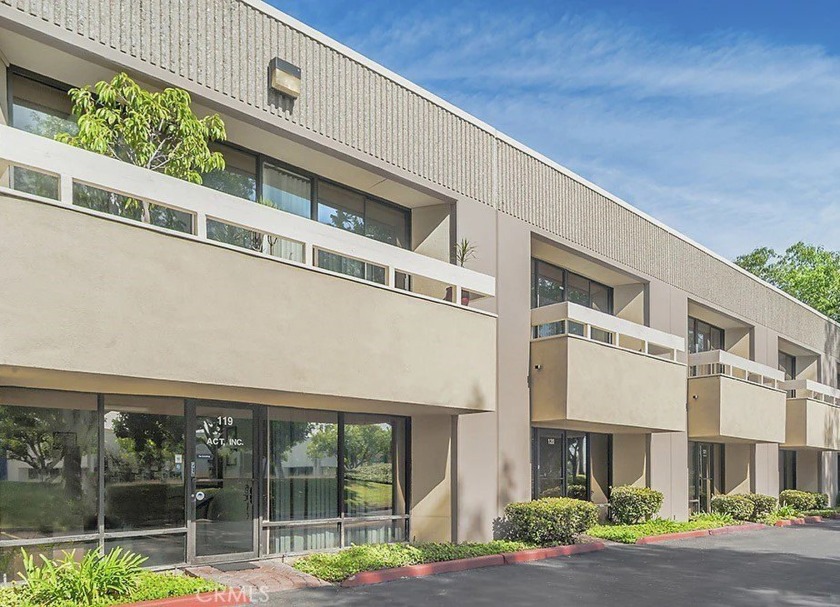 Exceptional Investment Opportunity! Take advantage of a rare - Beach Commercial for sale in Costa Mesa, California on Beachhouse.com