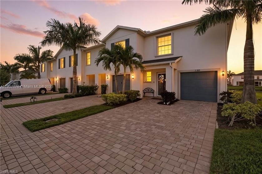 LOCATION... LOCATION...LOCATION! FALL IN LOVE with this - Beach Home for sale in Naples, Florida on Beachhouse.com