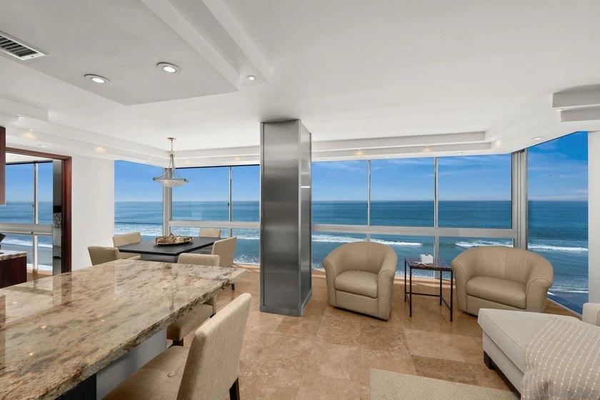 PRIVATE OCEANFRONT CONDO! Experience the most breathtaking views - Beach Condo for sale in Coronado, California on Beachhouse.com