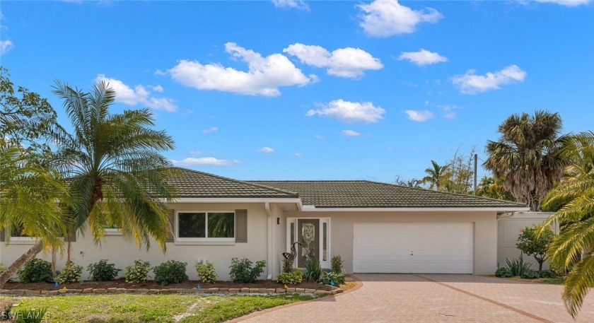 Beautifully renovated, this Gulf access home is less than a mile - Beach Home for sale in Sanibel, Florida on Beachhouse.com