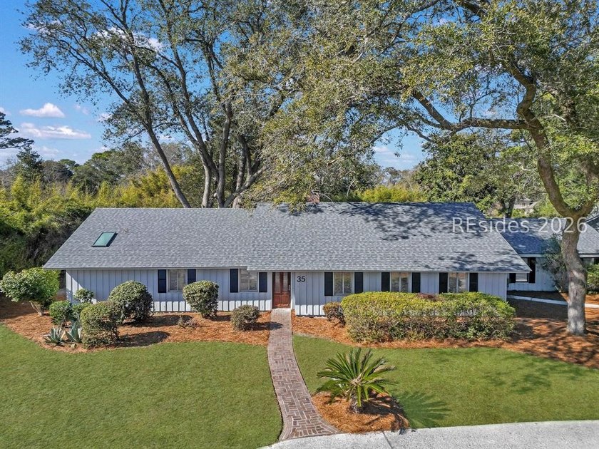 Located in Port Royal Plantation, Hilton Head Island's only - Beach Home for sale in Hilton Head Island, South Carolina on Beachhouse.com
