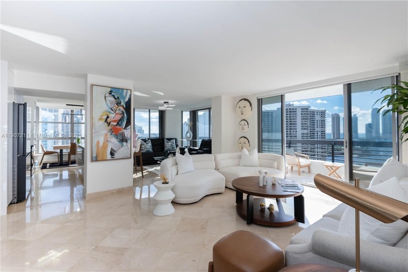 Spectacular modern apartment completely remodeled, modular - Beach Condo for sale in Aventura, Florida on Beachhouse.com