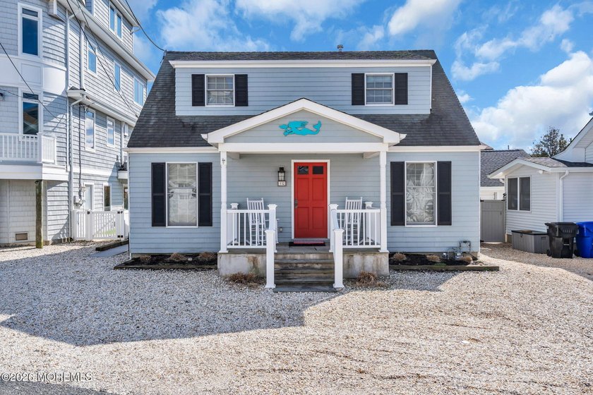 This fully furnished oceanblock Cape Cod style home is in the - Beach Home for sale in Mantoloking, New Jersey on Beachhouse.com