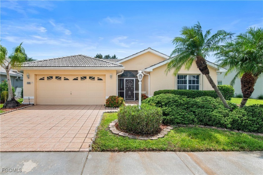 Amazing deal on this home located in Herons Glenn Country Club - Beach Home for sale in North Fort Myers, Florida on Beachhouse.com