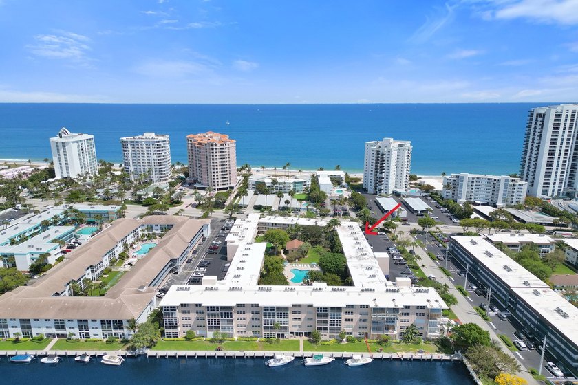 This beach condo has been Fully Renovated with permits, ready - Beach Condo for sale in Lauderdale BY The Sea, Florida on Beachhouse.com