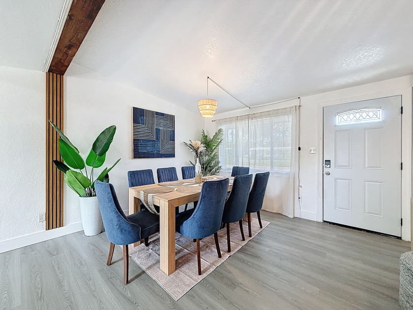  Modern 3BR Retreat with Pool & Fire Pit - Beach Vacation Rentals in Largo, FL on Beachhouse.com