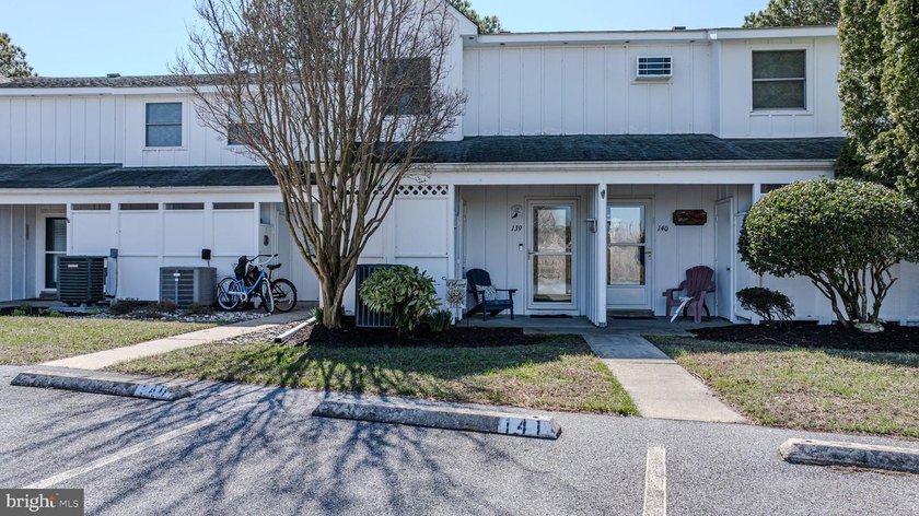 Welcome to your lakeside retreat in the highly sought-after - Beach Condo for sale in Selbyville, Delaware on Beachhouse.com