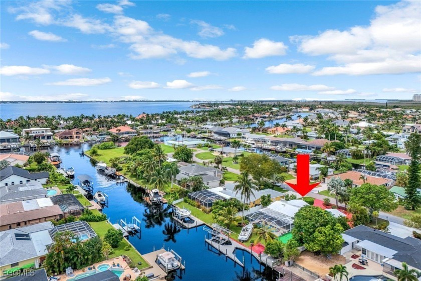 Boater's paradise! Nestled in one of Cape Coral's preferred - Beach Home for sale in Cape Coral, Florida on Beachhouse.com