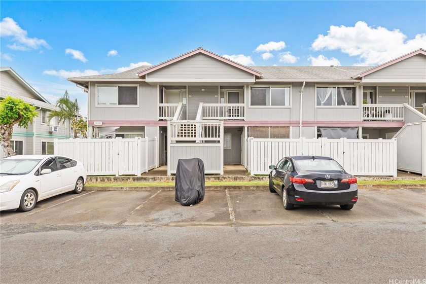 Beautifully renovated 2nd-floor unit located in a highly - Beach Condo for sale in Mililani, Hawaii on Beachhouse.com