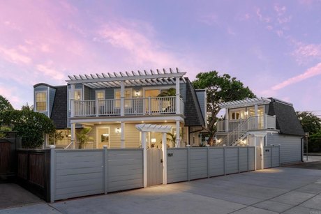 Experience the ultimate coastal living at 959 Braemar, a - Beach Home for sale in San Diego, California on Beachhouse.com