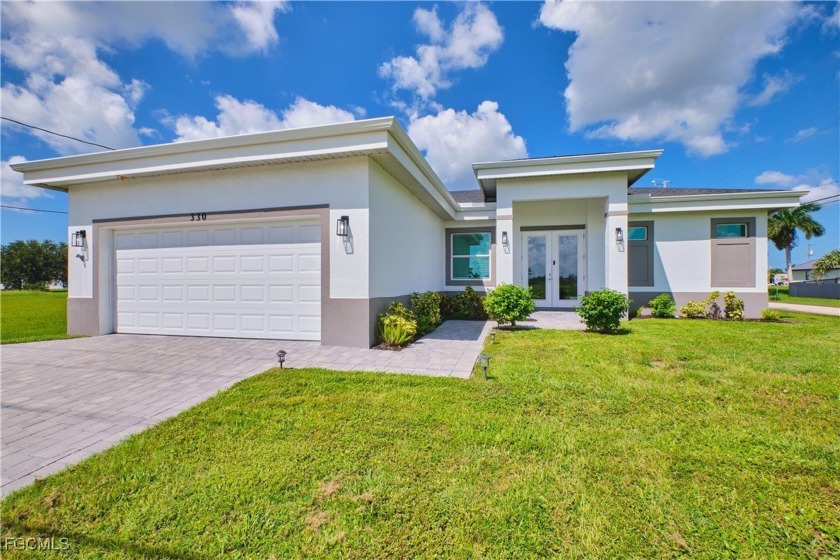 Welcome to your dream home in Northwest Cape Coral. Corner lot - Beach Home for sale in Cape Coral, Florida on Beachhouse.com