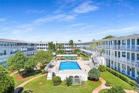 Charming 1-bedroom, 1-bath condo located in a desirable 55+ - Beach Condo for sale in Miami, Florida on Beachhouse.com