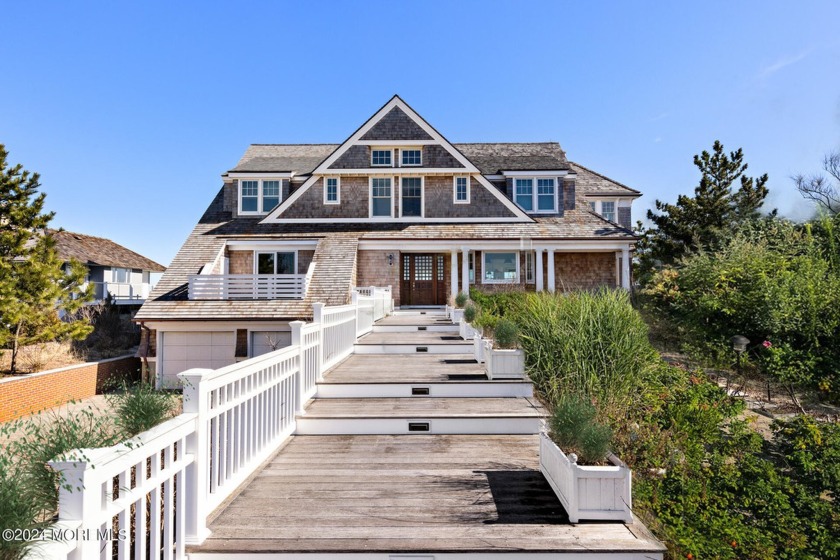 A renovated and expanded oceanfront residence in Mantoloking - Beach Home for sale in Mantoloking, New Jersey on Beachhouse.com