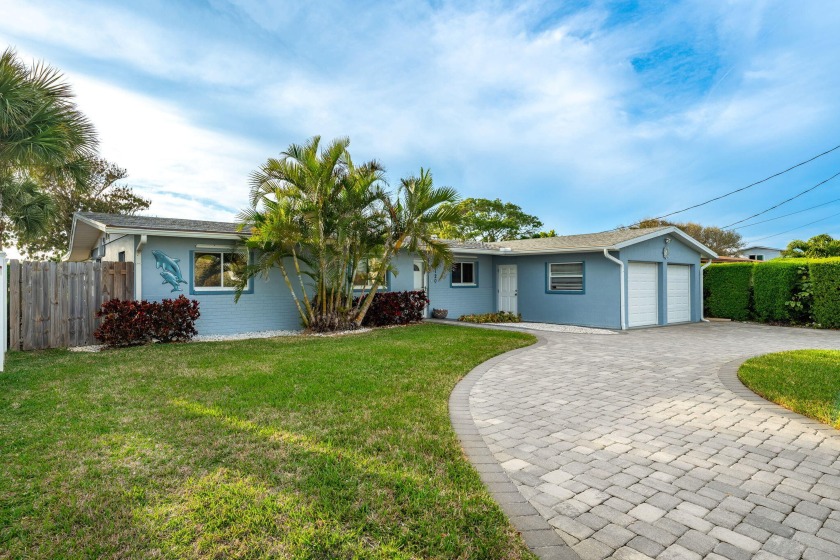 EXCEPTIONAL VALUE & LOCATION OFF MINUTEMAN CAUSEWAY - easy - Beach Home for sale in Cocoa Beach, Florida on Beachhouse.com