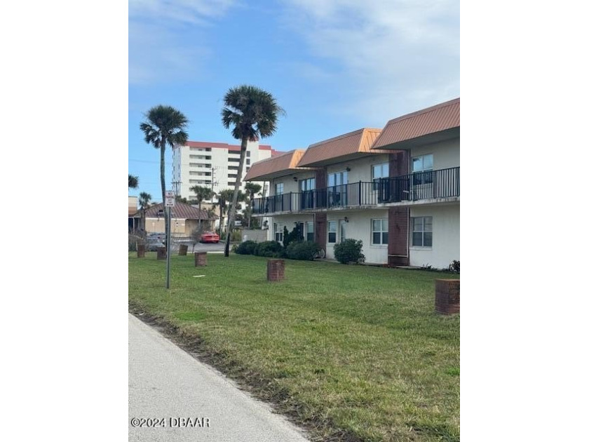 You can see the Atlantic Ocean from this 2nd floor condo in - Beach Condo for sale in Ormond Beach, Florida on Beachhouse.com