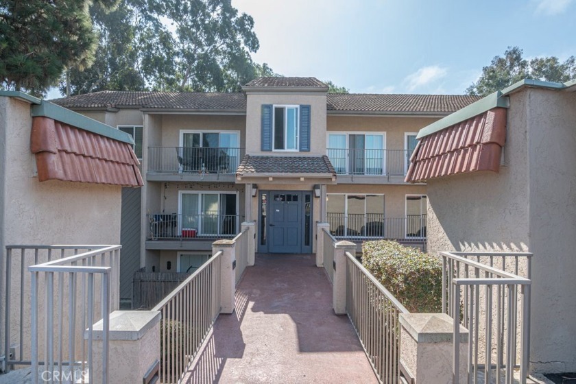 Beautiful remodeled condo at The Grove with ground level entry - Beach Condo for sale in Carlsbad, California on Beachhouse.com