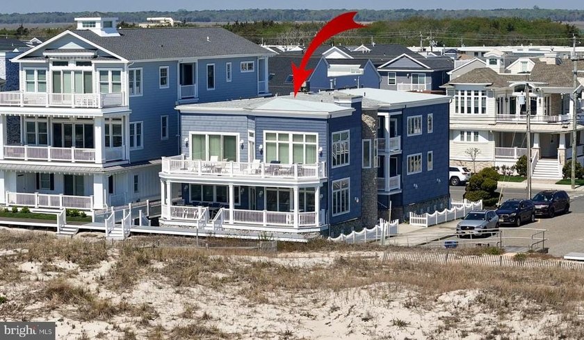 Oceanfront Southend location ' 5 bedrooms ' Covered private - Beach Home for sale in Ocean City, New Jersey on Beachhouse.com