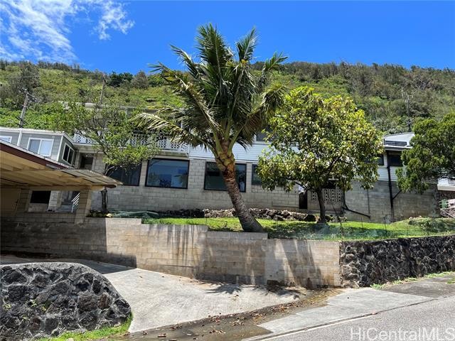 This house would be great for multiple people or an investment - Beach Home for sale in Honolulu, Hawaii on Beachhouse.com