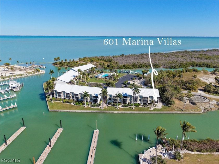 Perfectly positioned within the gates of South Seas Resort on - Beach Condo for sale in Captiva, Florida on Beachhouse.com