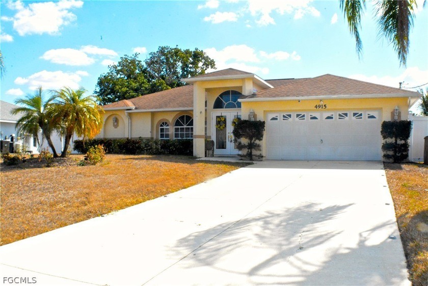 Welcome to this beautiful and meticulously maintained rare 3 - Beach Home for sale in Lehigh Acres, Florida on Beachhouse.com