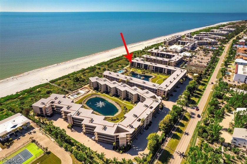 Experience easy island living in this two-bedroom plus den - Beach Condo for sale in Sanibel, Florida on Beachhouse.com