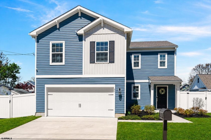 Welcome to your ideal Jersey Shore retreat in the heart of - Beach Home for sale in Somers Point, New Jersey on Beachhouse.com