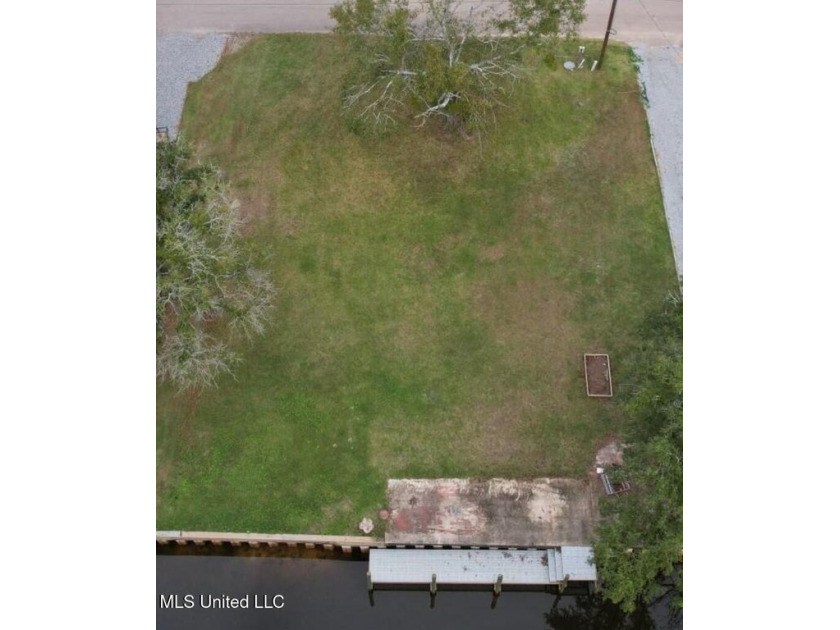 Beautiful, cleared lot in Shoreline Park with direct water - Beach Lot for sale in Bay Saint Louis, Mississippi on Beachhouse.com