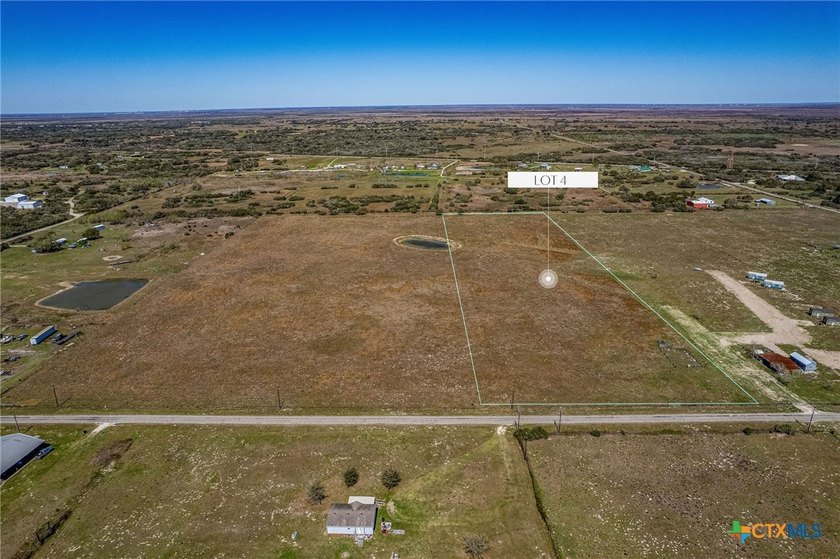 10 Acre UNRESTRICTED land. Corral on property. Located between - Beach Acreage for sale in Seadrift, Texas on Beachhouse.com