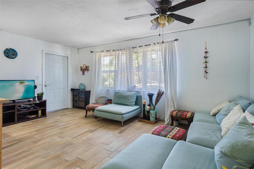 This amazingly bright and spacious corner unit is close to the - Beach Condo for sale in Miami  Beach, Florida on Beachhouse.com