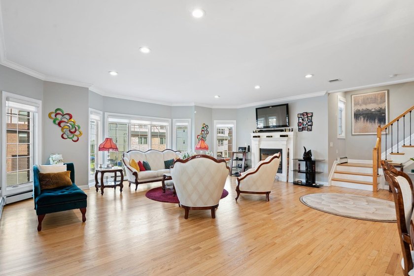 Experience elevated living in this stunning 4 bed, 4.5 bath - Beach Townhome/Townhouse for sale in Edgewater, New Jersey on Beachhouse.com