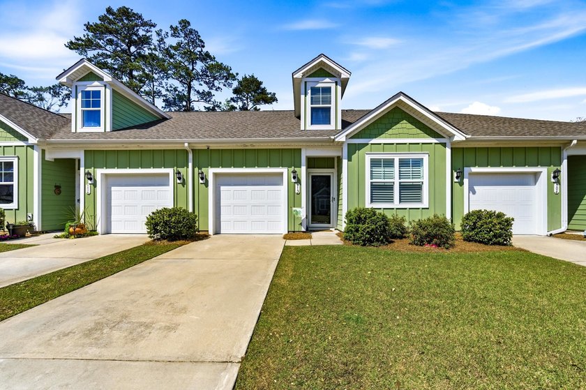 Totally customized and better-than-new 3BR/3BA home in - Beach Townhome/Townhouse for sale in Pawleys Island, South Carolina on Beachhouse.com