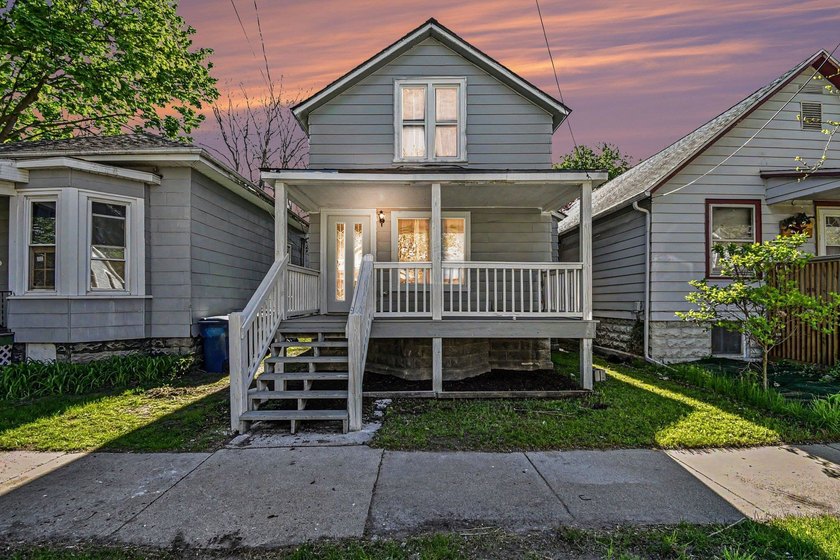 Perfect Opportunity for Investors or First-Time Home Buyers! - Beach Home for sale in Bay City, Michigan on Beachhouse.com