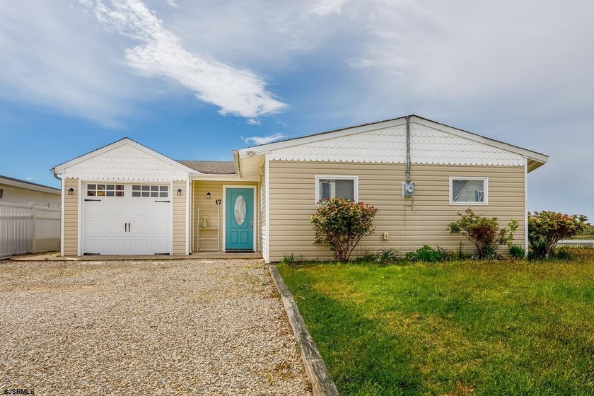 Welcome to 17 Lake Huron Drive! Approx. 1232 sq. ft. of living - Beach Home for sale in Little Egg Harbor, New Jersey on Beachhouse.com
