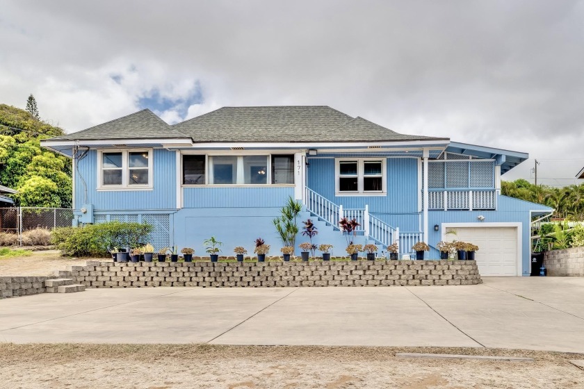 Welcome to this beautifully updated residence offering 3 - Beach Home for sale in Wailuku, Hawaii on Beachhouse.com