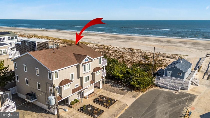 Experience coastal living at its finest in this beautifully - Beach Condo for sale in Sea Isle City, New Jersey on Beachhouse.com